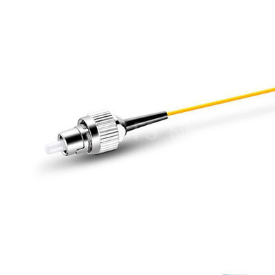 APC UPC LSZH PVC Fiber Optic Pigtail FC Singlemode 0.9mm Simplex